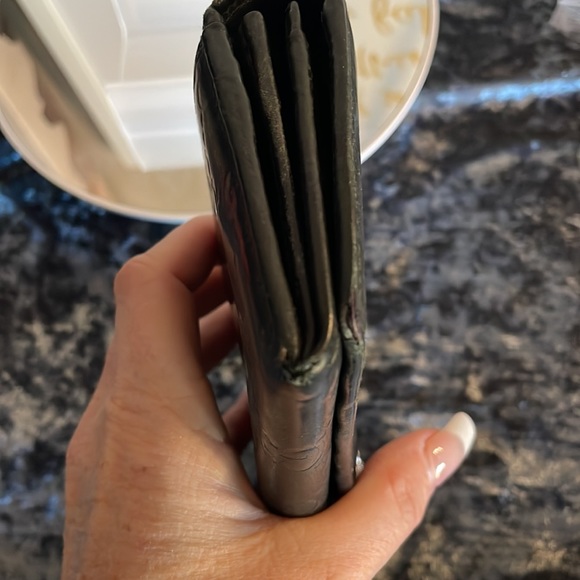 Beautiful leather Gucci long wallet - Picture 14 of 15